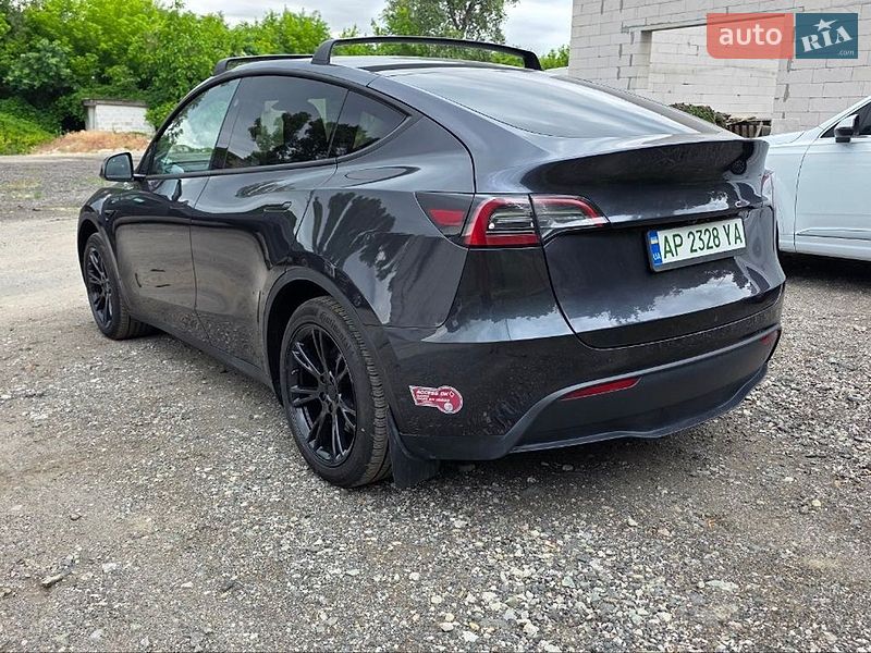 Внедорожник / Кроссовер Tesla Model Y 2024 в Днепре