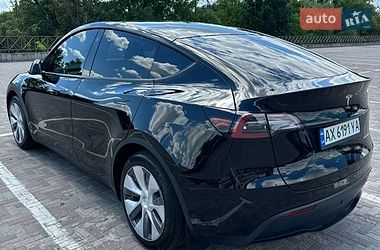 Позашляховик / Кросовер Tesla Model Y 2022 в Харкові фото 5 Позашляховик / Кросовер Tesla Model Y 2022 в Харкові
