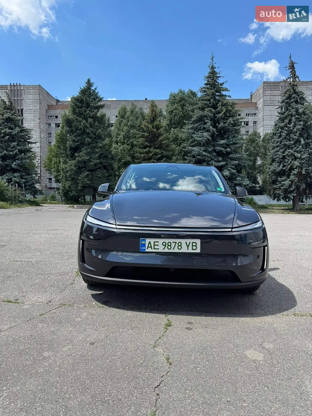 2025 Tesla Model Y - мініатюра 2
