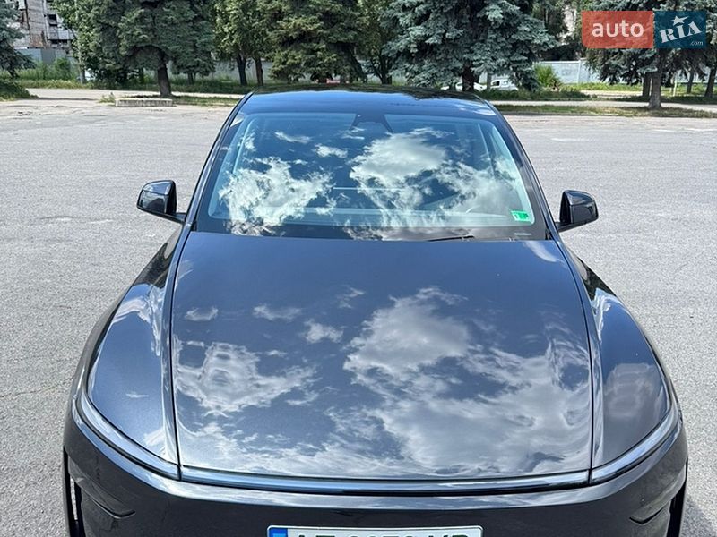 Внедорожник / Кроссовер Tesla Model Y 2025 в Днепре фото 4 Внедорожник / Кроссовер Tesla Model Y 2025 в Днепре