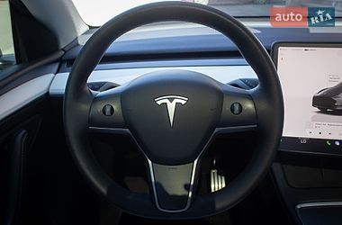 Позашляховик / Кросовер Tesla Model Y 2022 в Києві