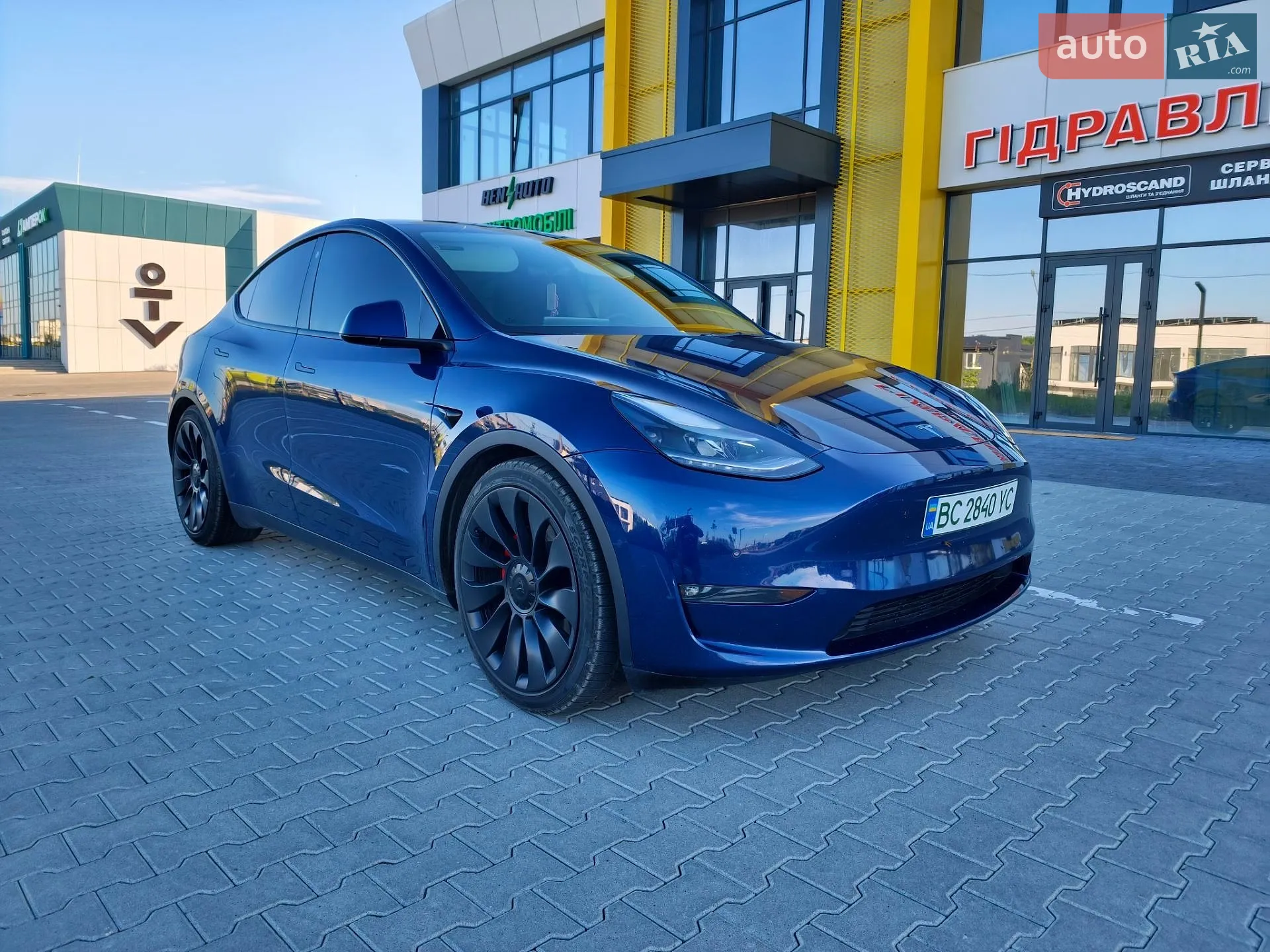 2021 Tesla Model Y - фото 1