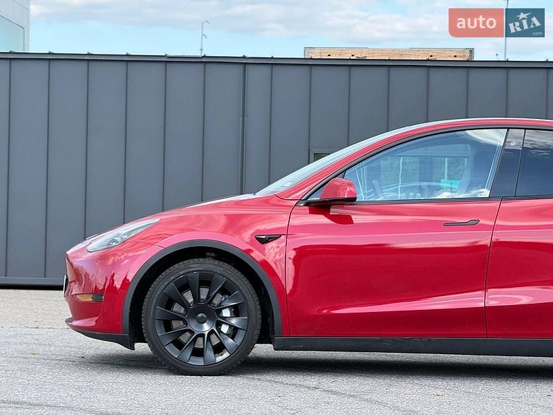 Внедорожник / Кроссовер Tesla Model Y 2021 в Киеве