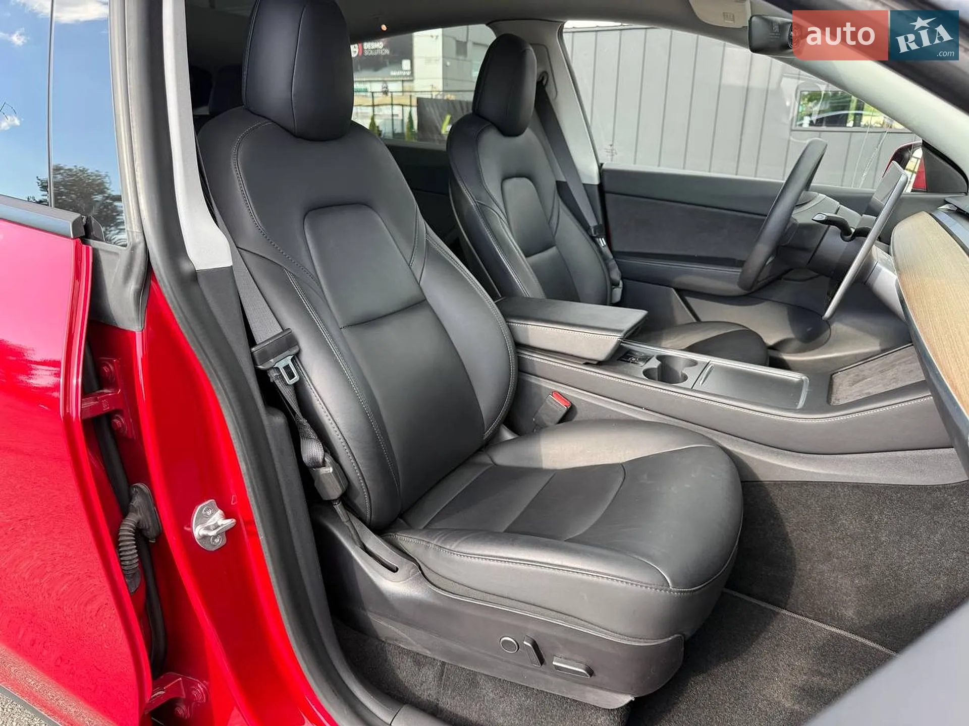 2021 Tesla Model Y - мініатюра 28
