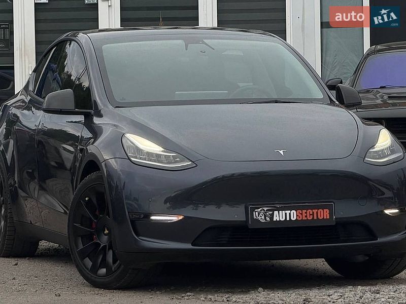 Внедорожник / Кроссовер Tesla Model Y 2022 в Харькове