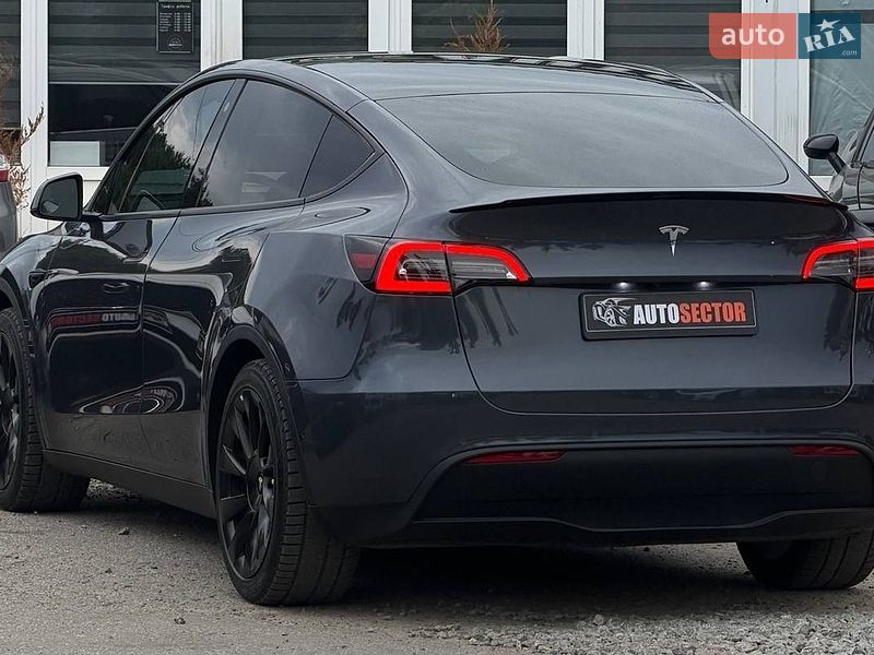 Внедорожник / Кроссовер Tesla Model Y 2022 в Харькове