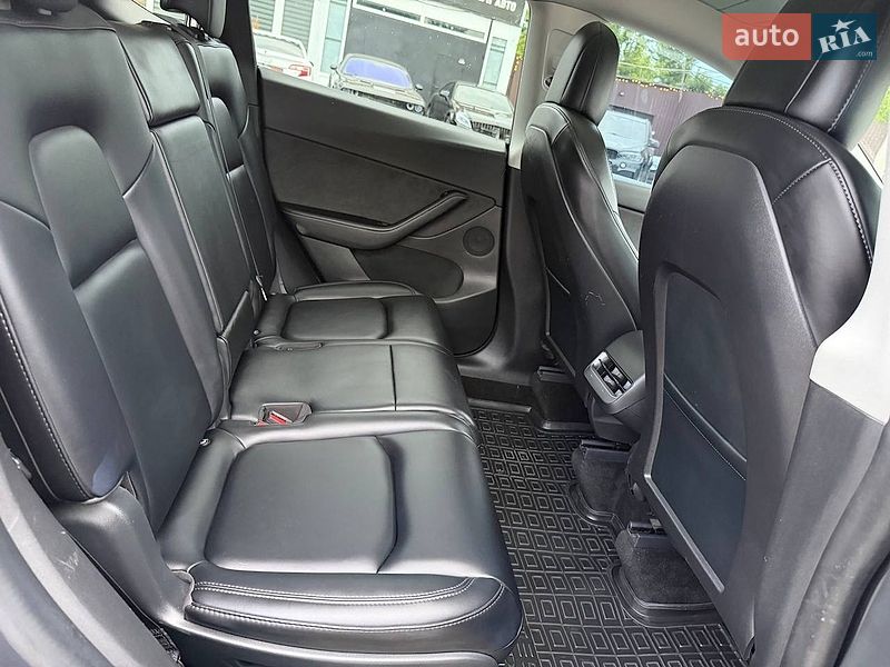 Внедорожник / Кроссовер Tesla Model Y 2022 в Харькове