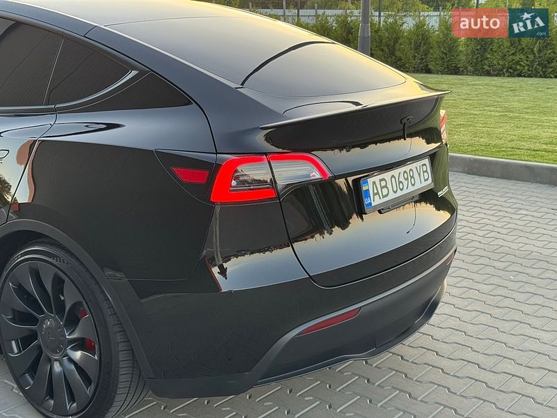 Внедорожник / Кроссовер Tesla Model Y 2023 в Виннице