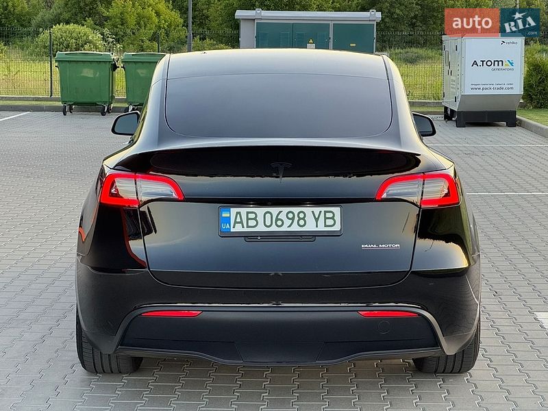 Внедорожник / Кроссовер Tesla Model Y 2023 в Виннице