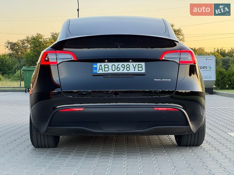Внедорожник / Кроссовер Tesla Model Y 2023 в Виннице