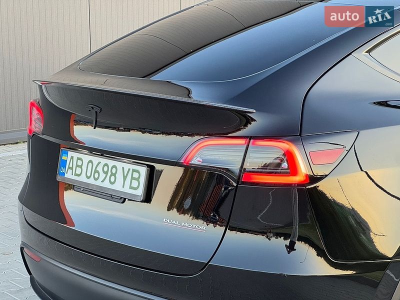 Внедорожник / Кроссовер Tesla Model Y 2023 в Виннице