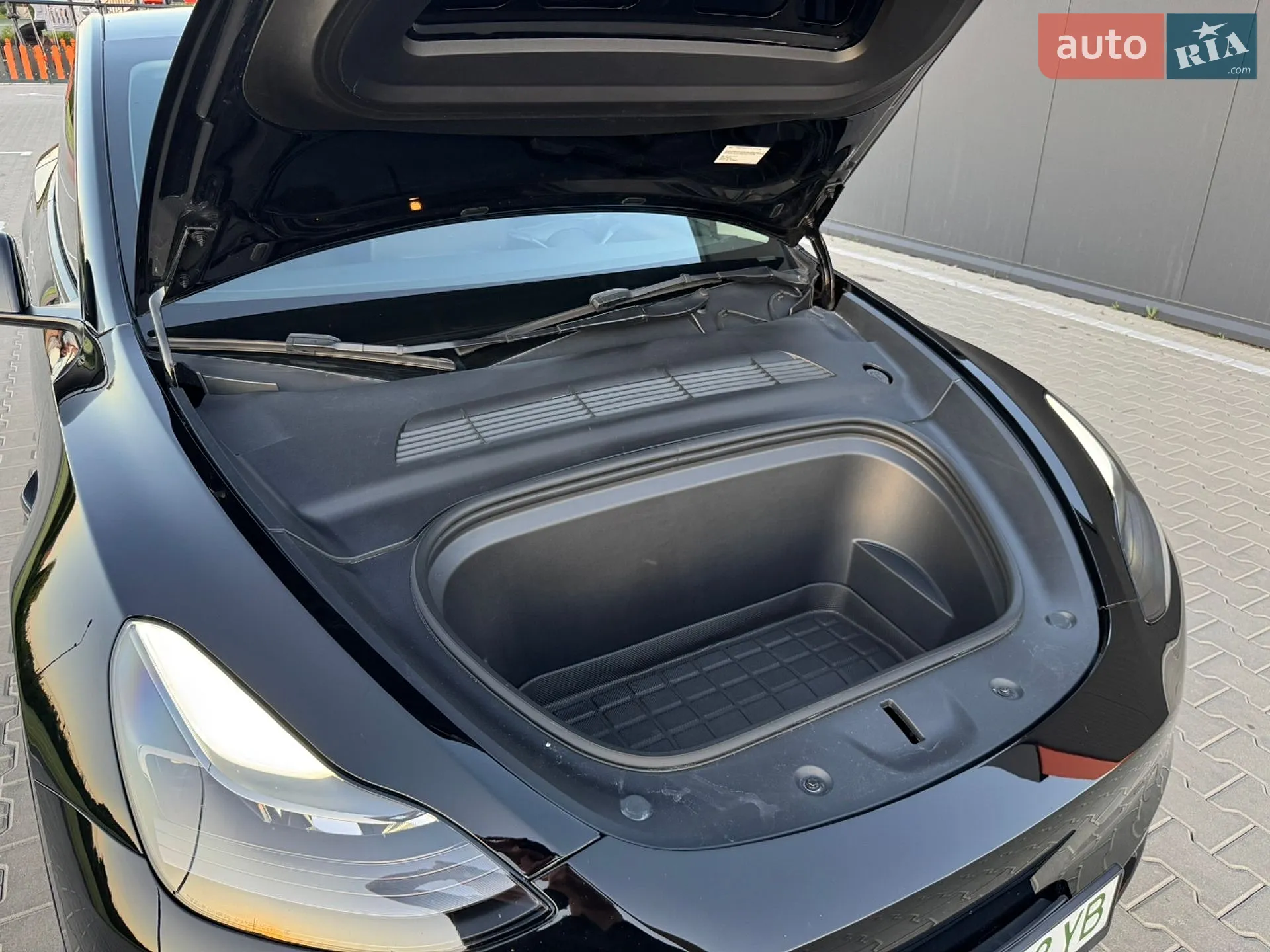 2023 Tesla Model Y - мініатюра 19