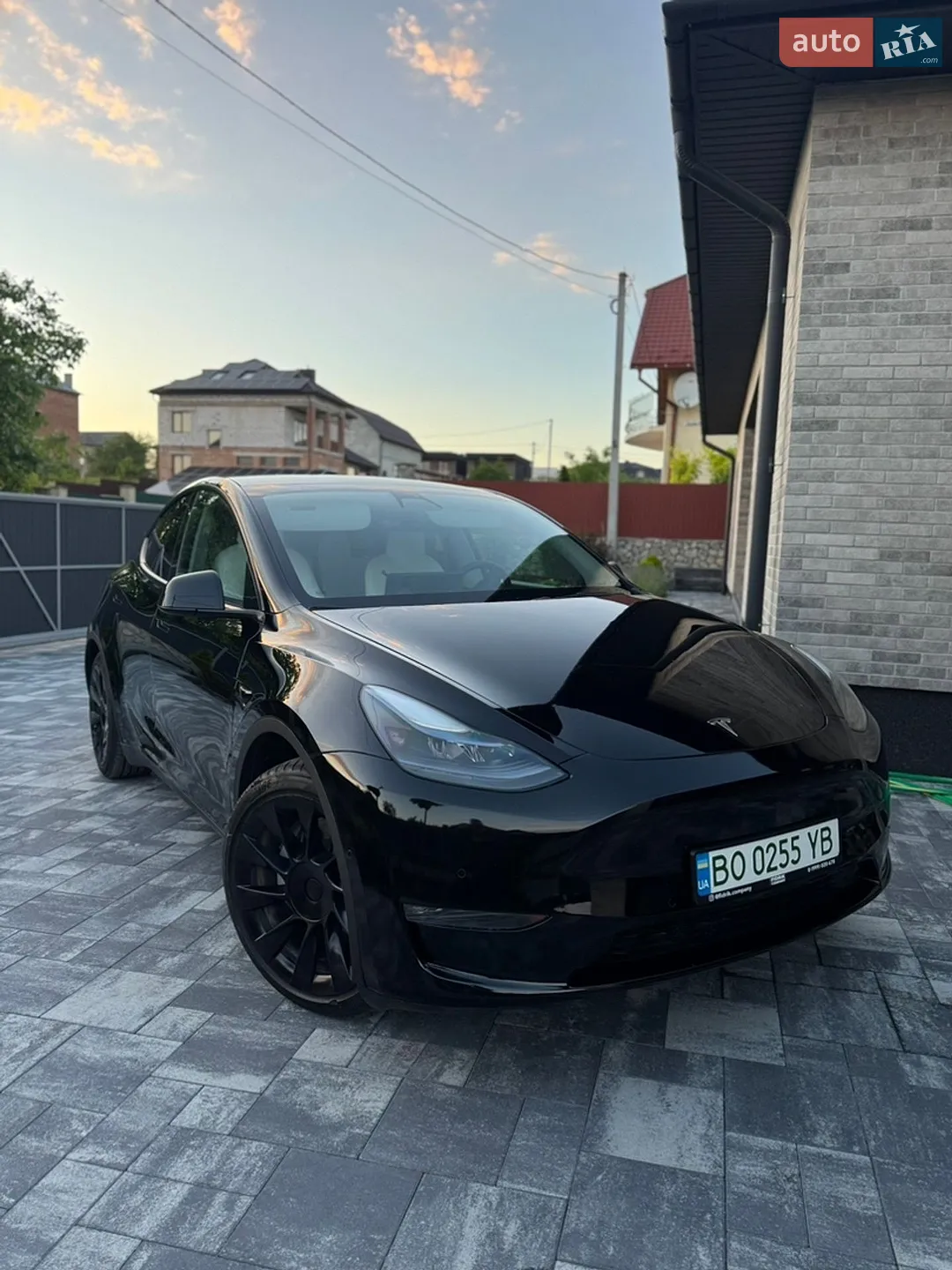 2021 Tesla Model Y - мініатюра 3