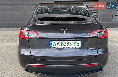 Внедорожник / Кроссовер Tesla Model Y 2024 в Киеве