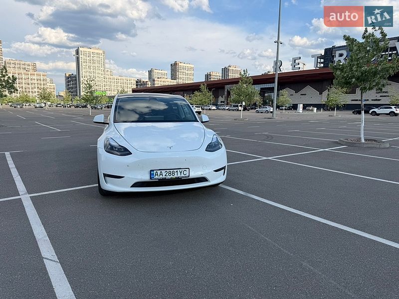 Внедорожник / Кроссовер Tesla Model Y 2023 в Киеве фото 2 Внедорожник / Кроссовер Tesla Model Y 2023 в Киеве