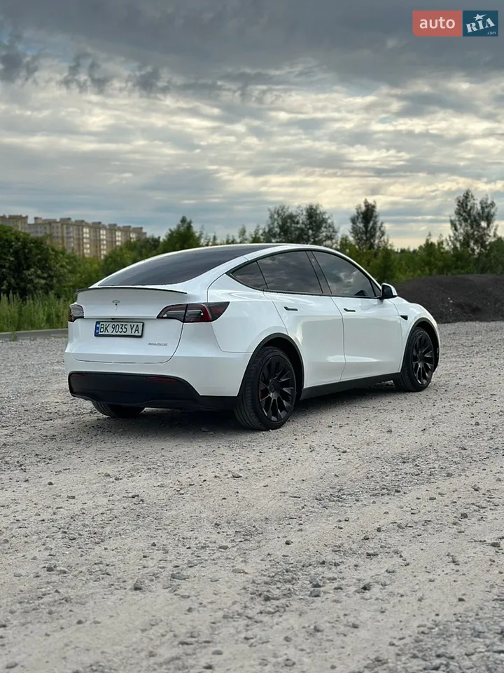 2022 Tesla Model Y - мініатюра 17