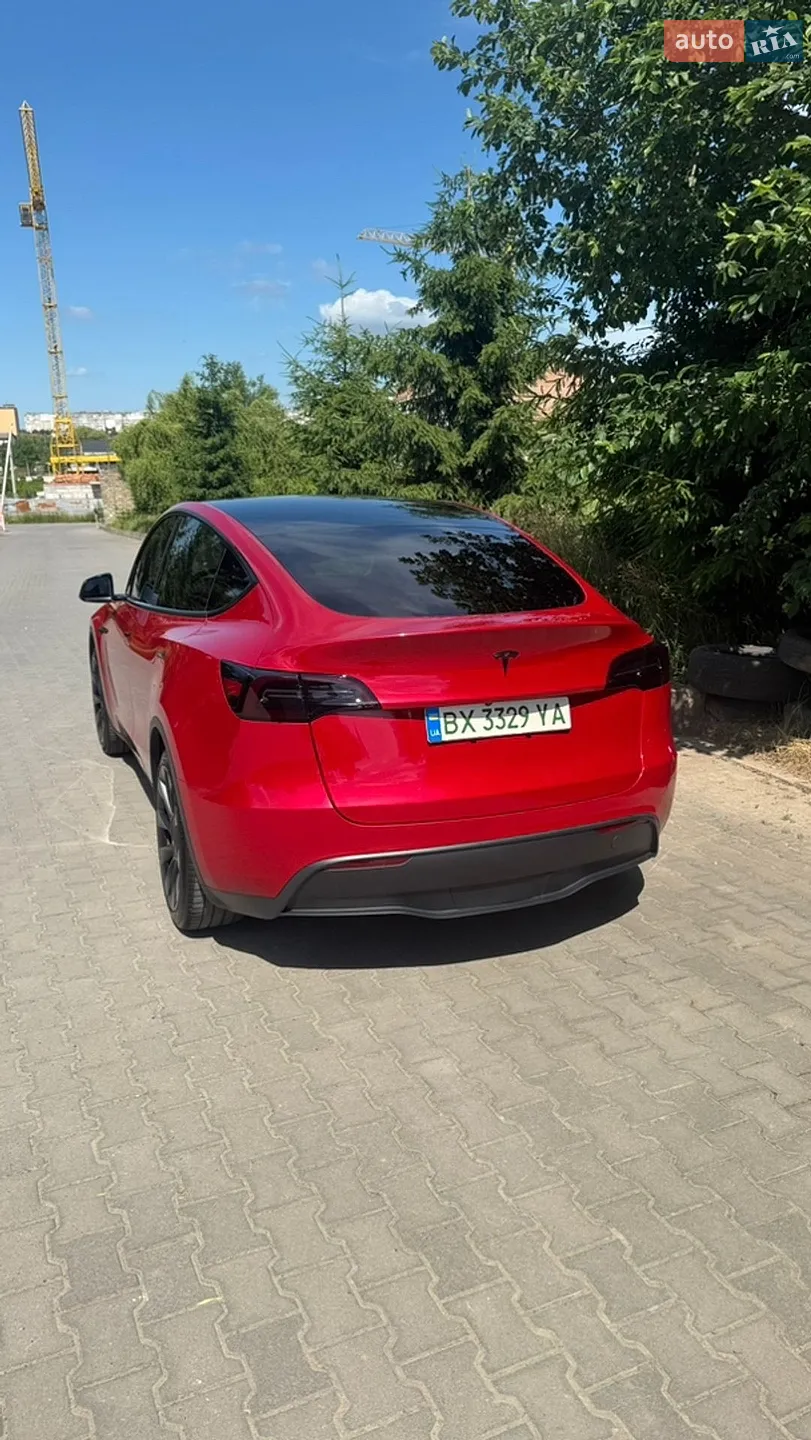 Tesla Model Y 2022 VIN LRWYGCFSXPC636858 фото оголошення 7 з 34