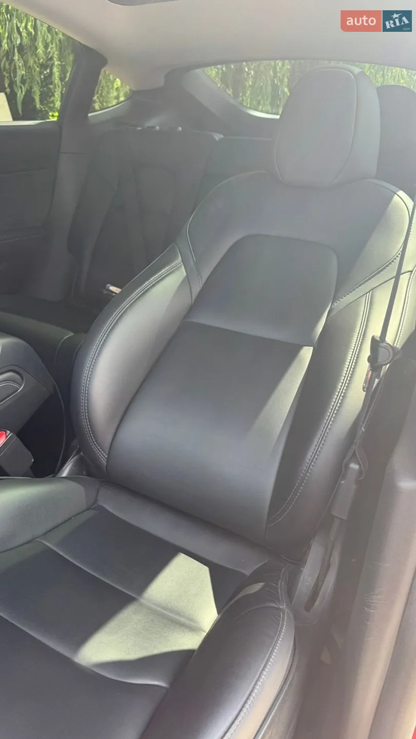Tesla Model Y 2022 VIN LRWYGCFSXPC636858 фото оголошення 20 з 34