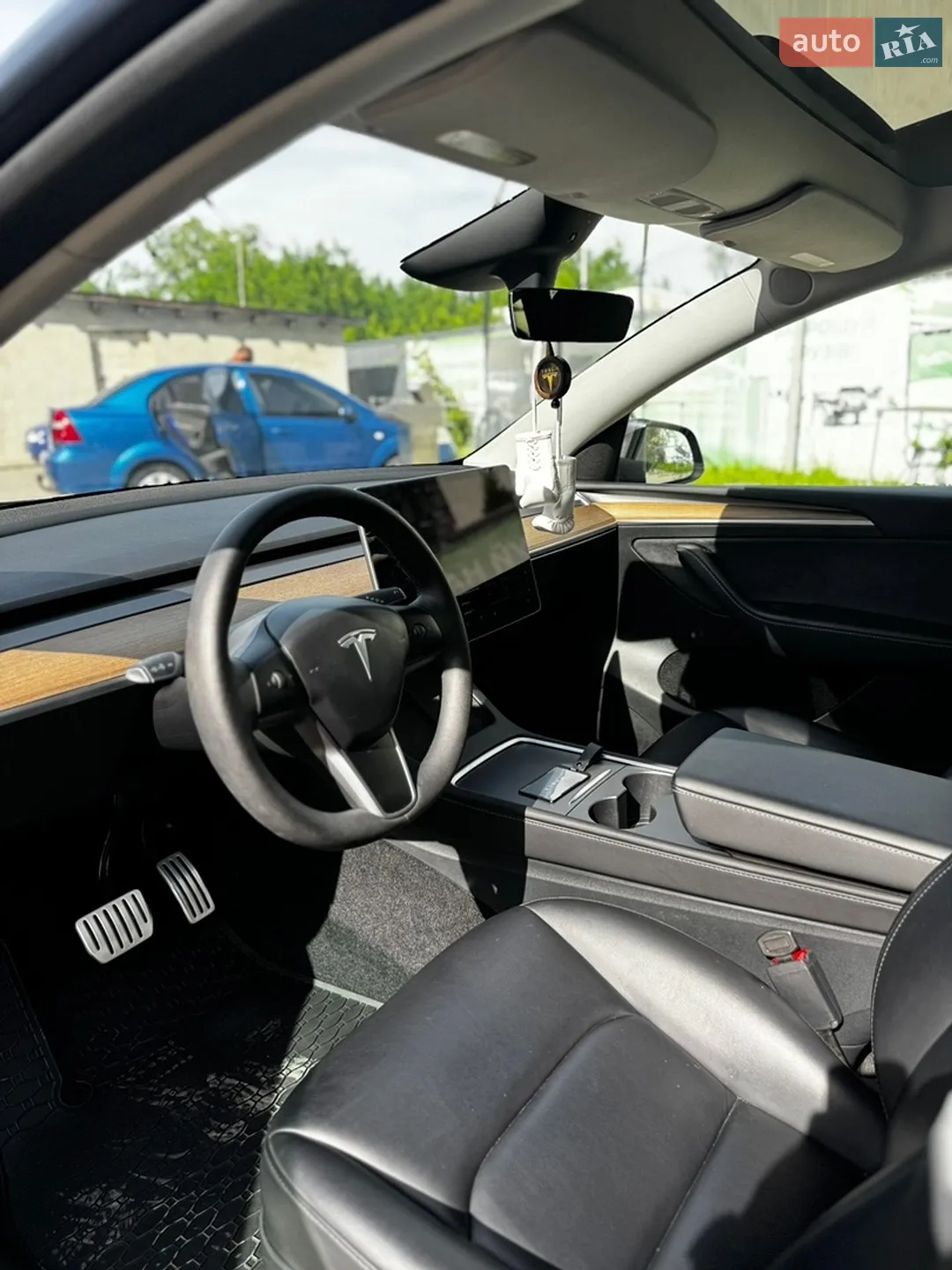 2023 Tesla Model Y - мініатюра 23