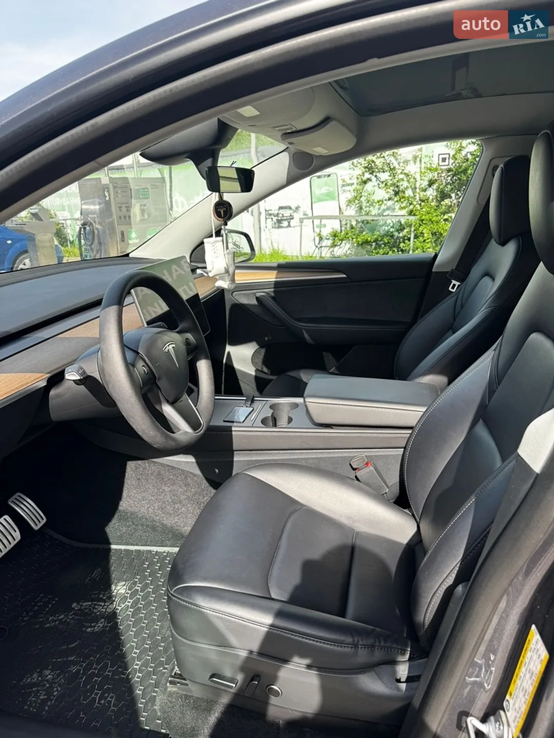 2023 Tesla Model Y - мініатюра 25