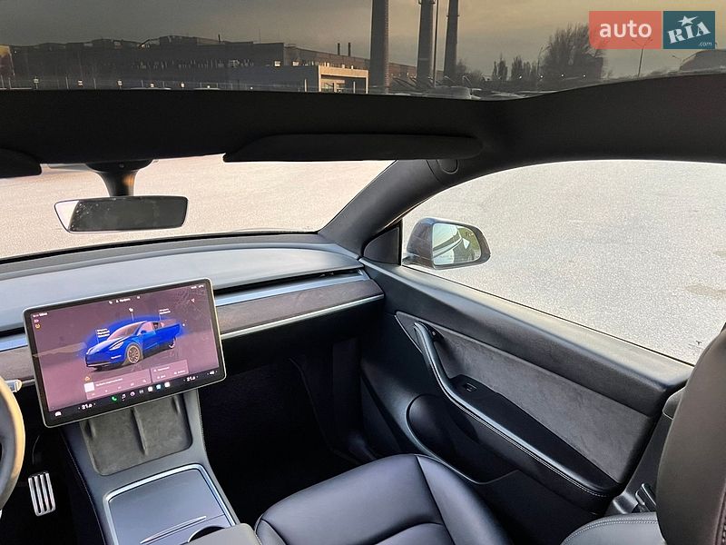 Внедорожник / Кроссовер Tesla Model Y 2022 в Днепре