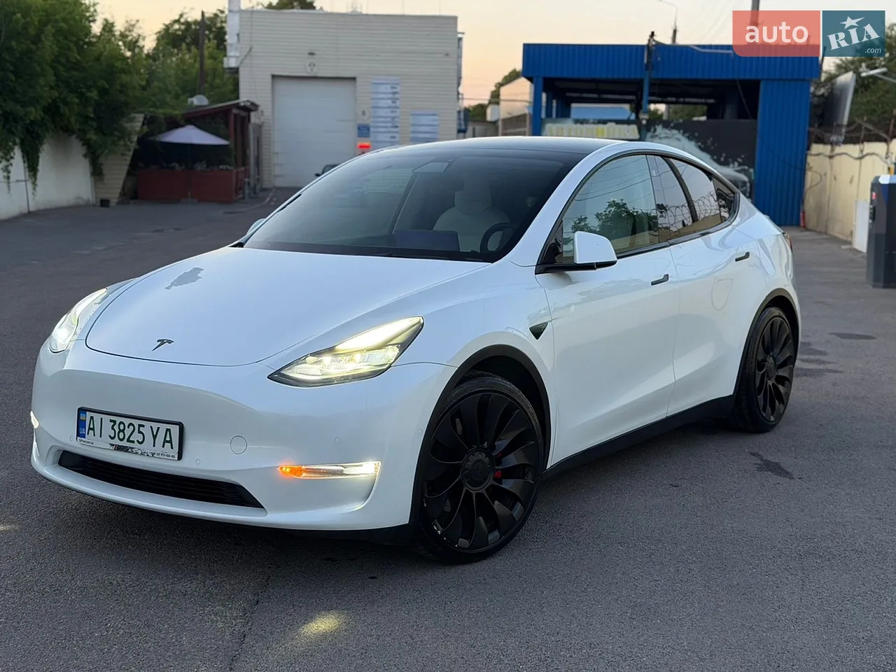 2023 Tesla Model Y - мініатюра 49