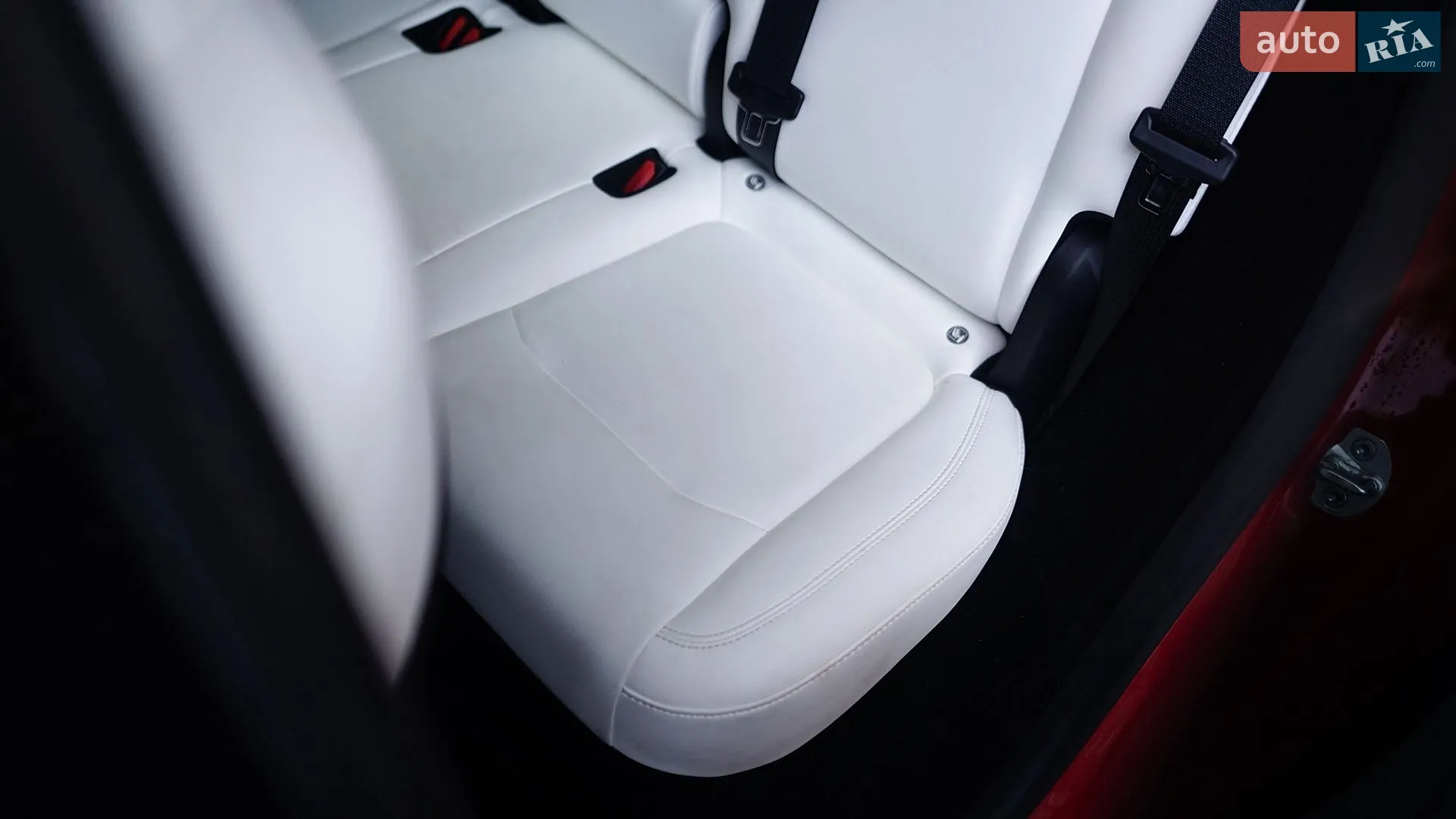 2023 Tesla Model Y - мініатюра 19