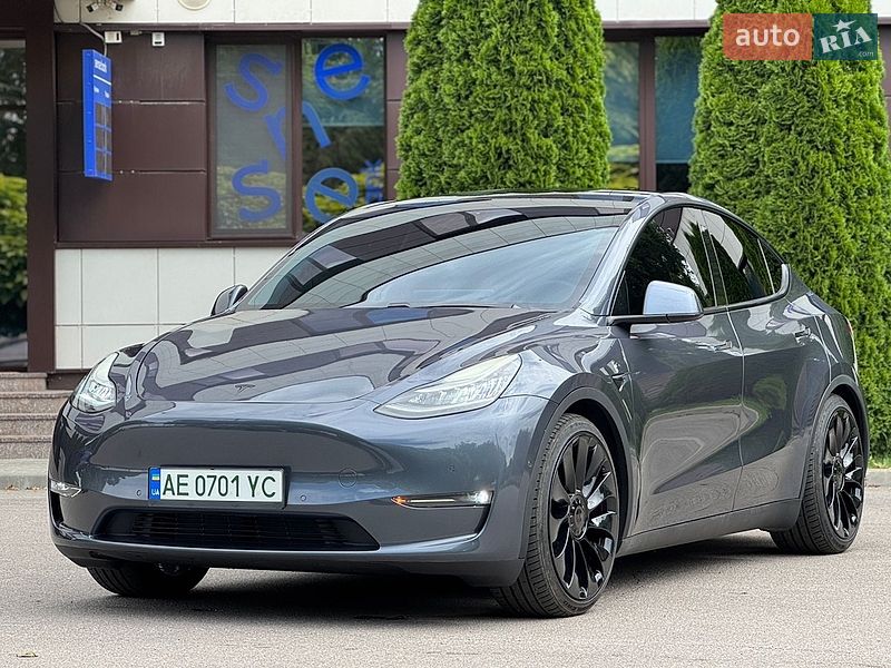 Внедорожник / Кроссовер Tesla Model Y 2020 в Днепре