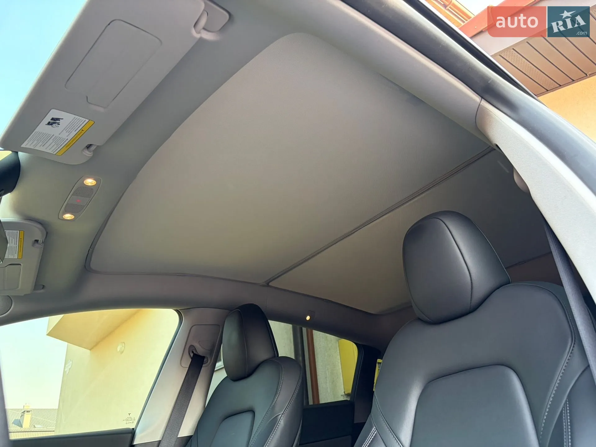2024 Tesla Model Y - мініатюра 11