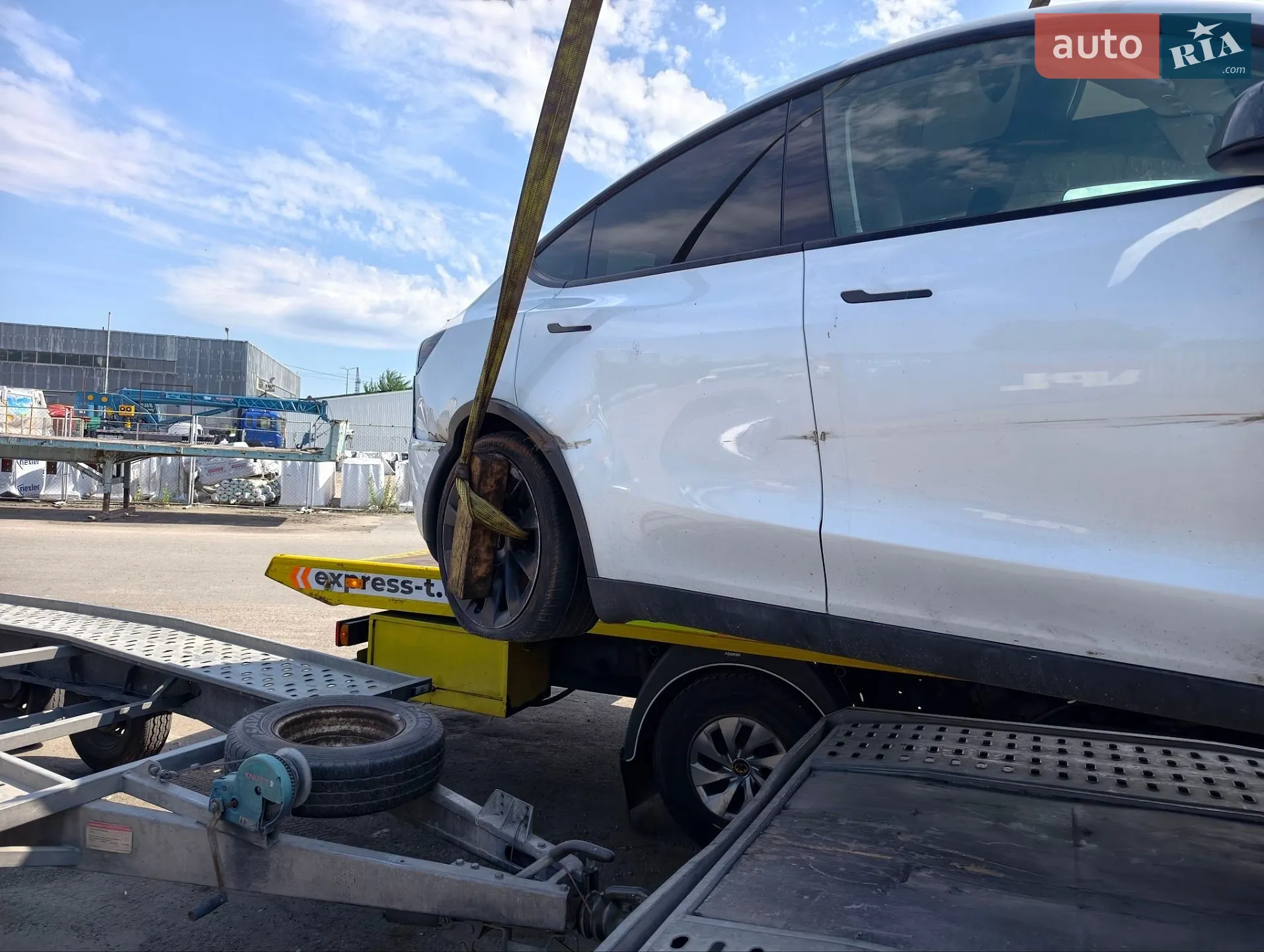 2022 Tesla Model Y - мініатюра 10
