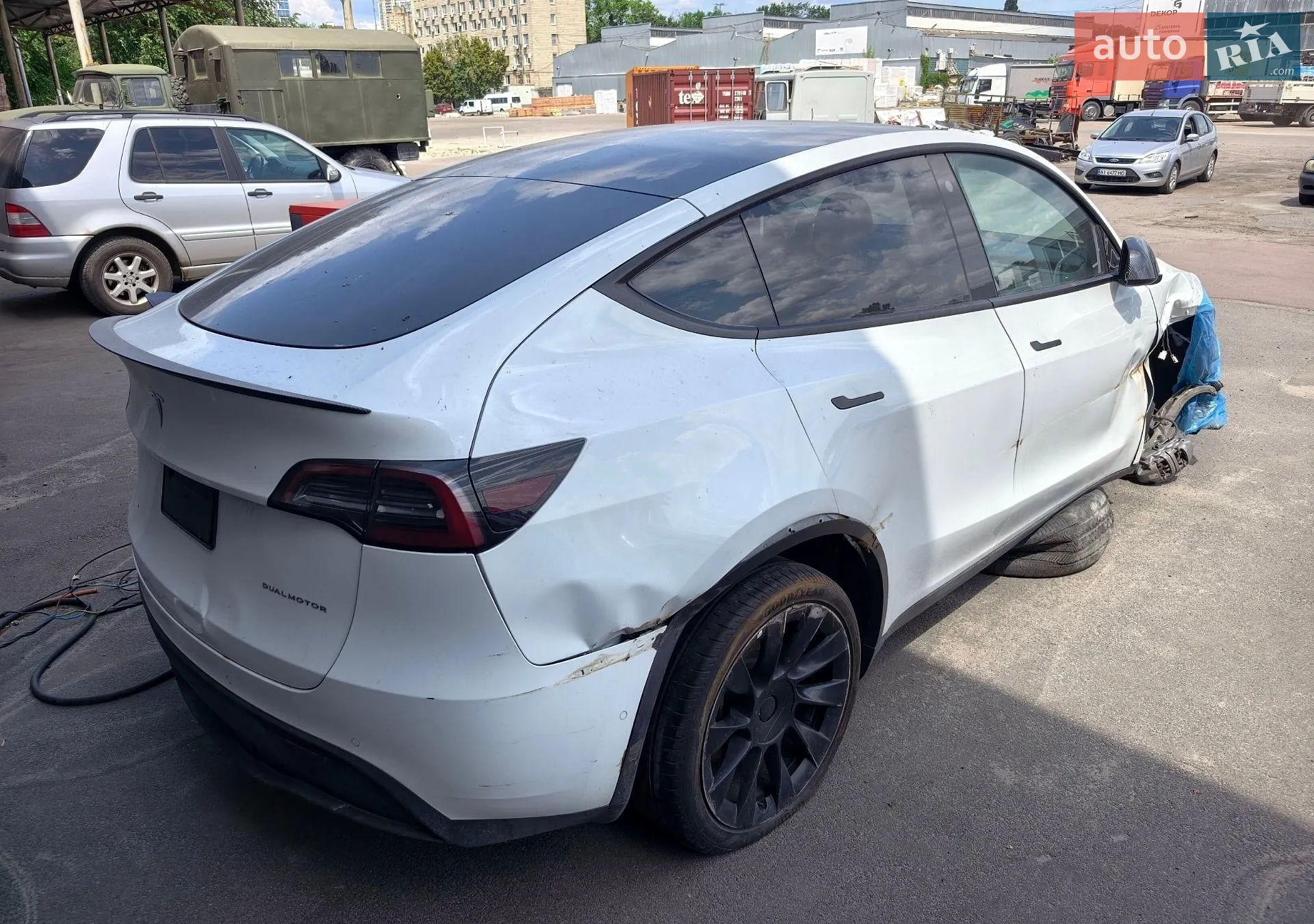 2022 Tesla Model Y - мініатюра 21