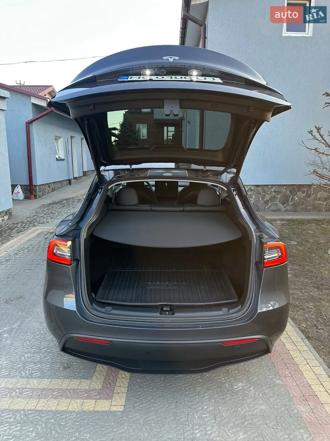 2023 Tesla Model Y - мініатюра 9