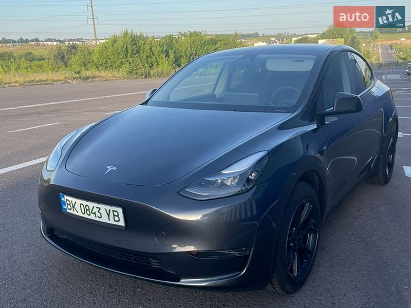 Внедорожник / Кроссовер Tesla Model Y 2024 в Ровно фото 2 Внедорожник / Кроссовер Tesla Model Y 2024 в Ровно