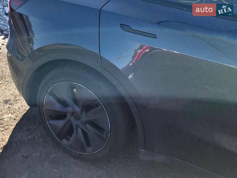 Внедорожник / Кроссовер Tesla Model Y 2025 в Киеве фото 3 Внедорожник / Кроссовер Tesla Model Y 2025 в Киеве