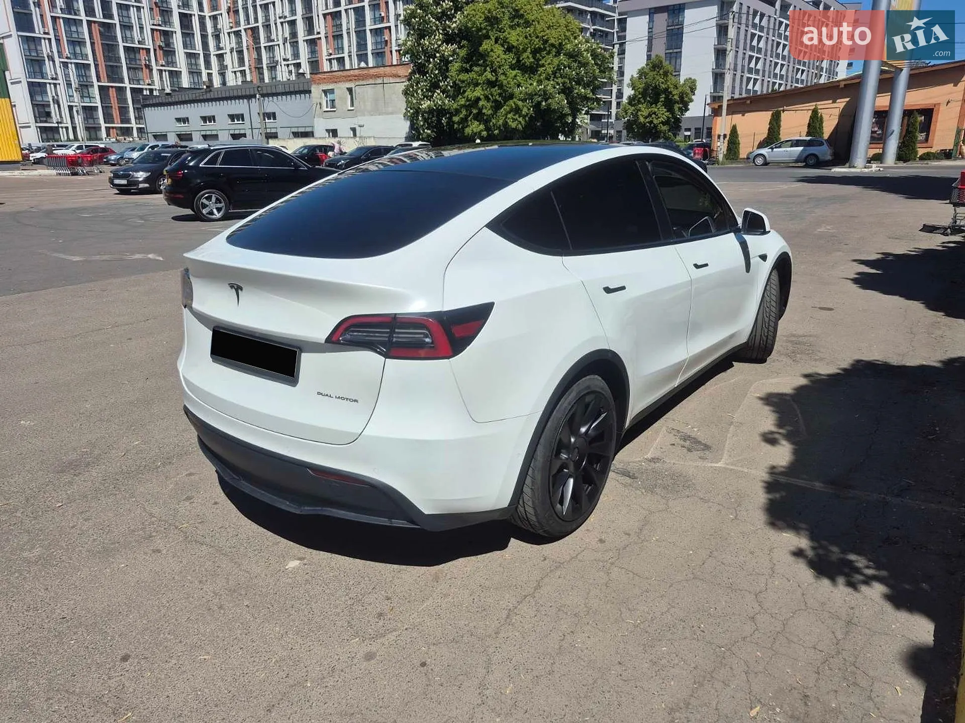 2021 Tesla Model Y - мініатюра 4