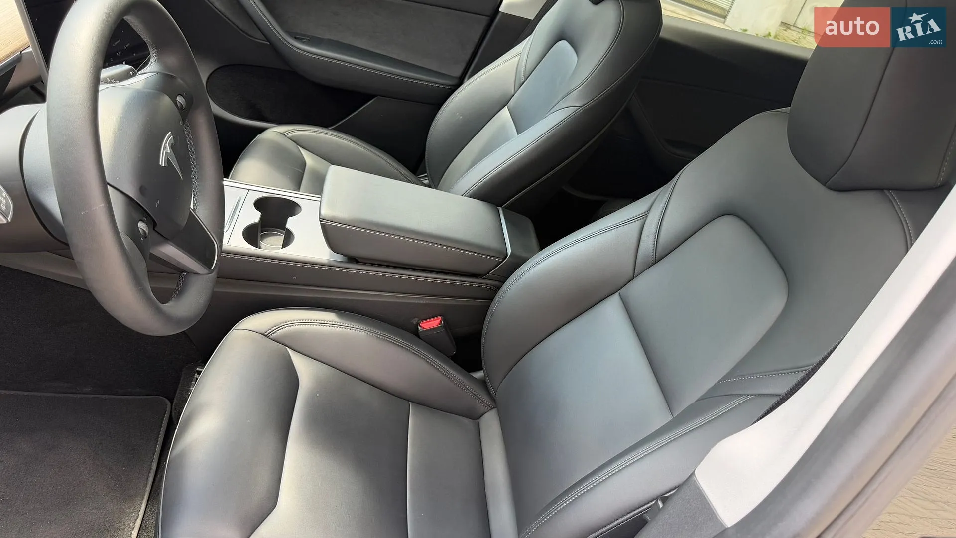 2023 Tesla Model Y - мініатюра 18