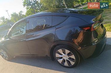 Внедорожник / Кроссовер Tesla Model Y 2024 в Днепре