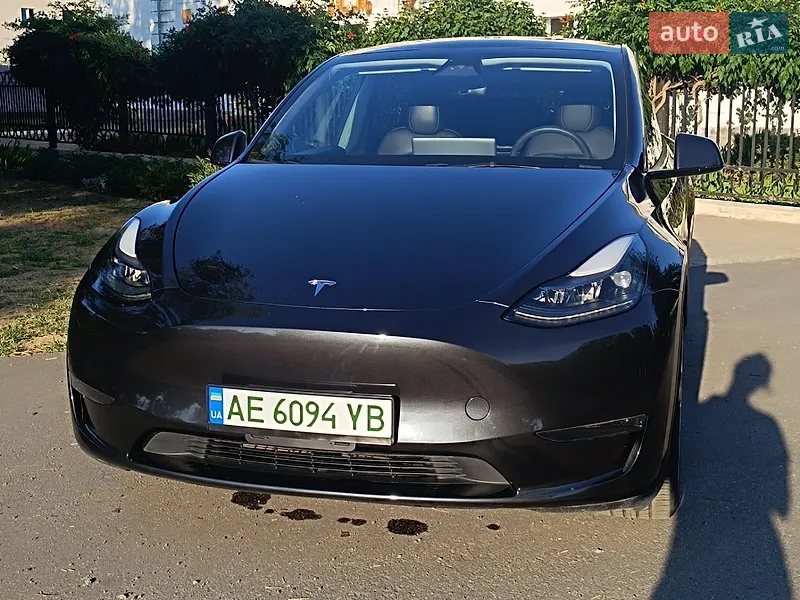 Tesla Model Y 2024 VIN 7SAYGDED1RF053597 фото оголошення 10 з 66