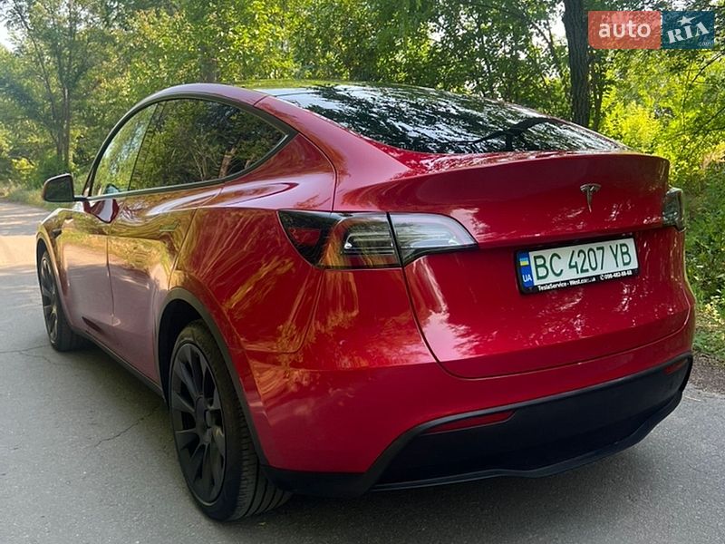 Внедорожник / Кроссовер Tesla Model Y 2023 в Мироновке