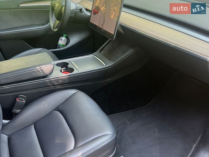 Внедорожник / Кроссовер Tesla Model Y 2023 в Мироновке