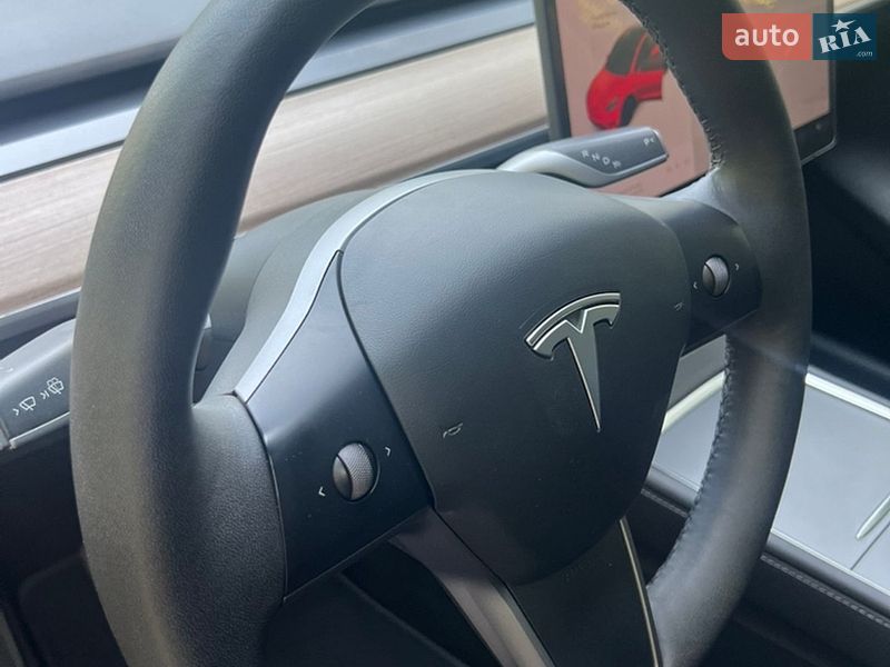 Внедорожник / Кроссовер Tesla Model Y 2023 в Мироновке