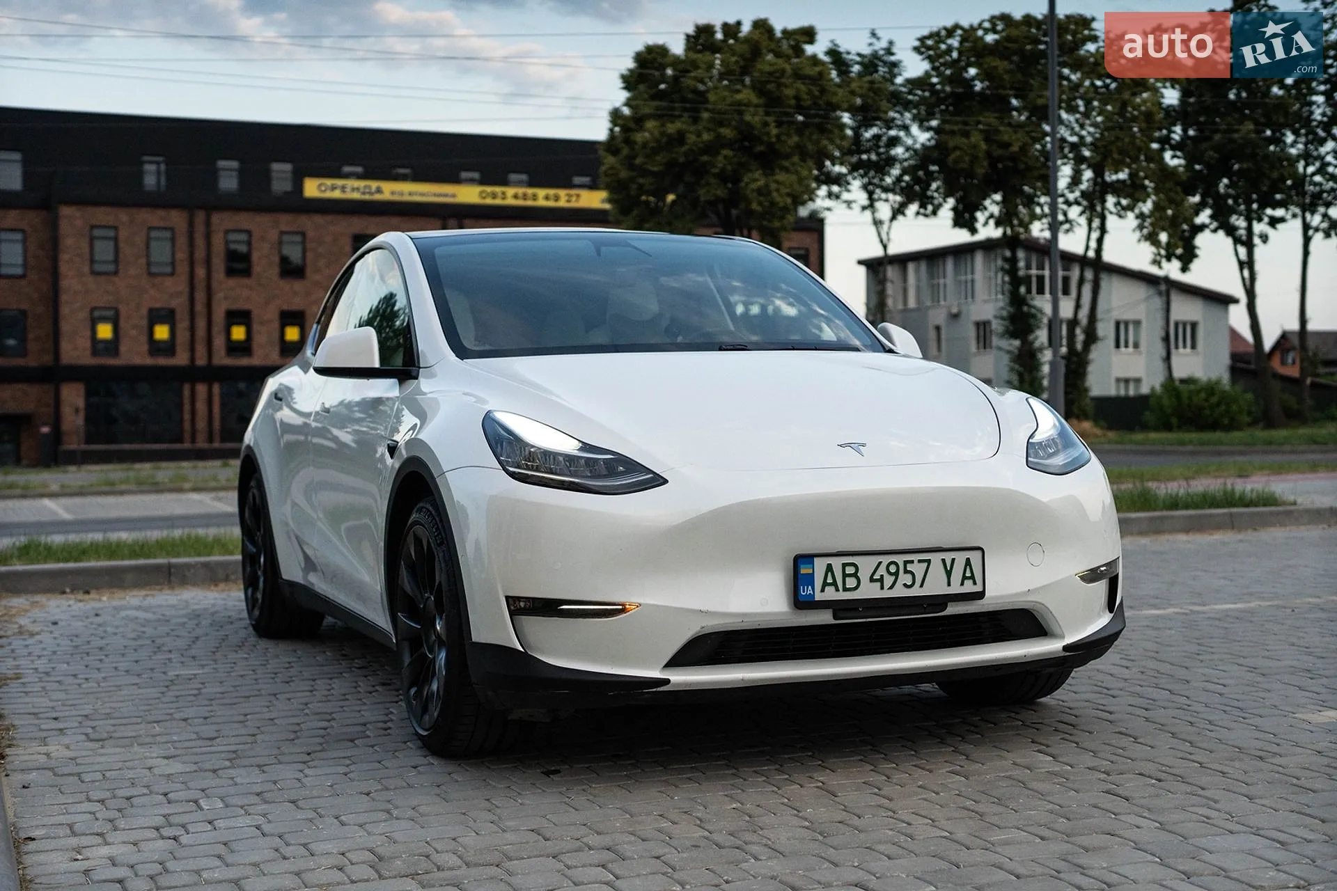 2021 Tesla Model Y - мініатюра 5