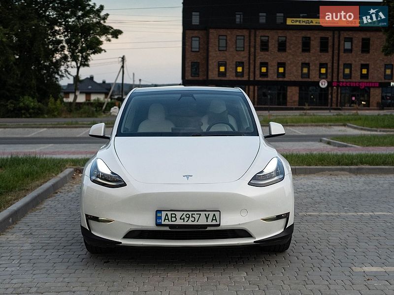 Внедорожник / Кроссовер Tesla Model Y 2021 в Виннице