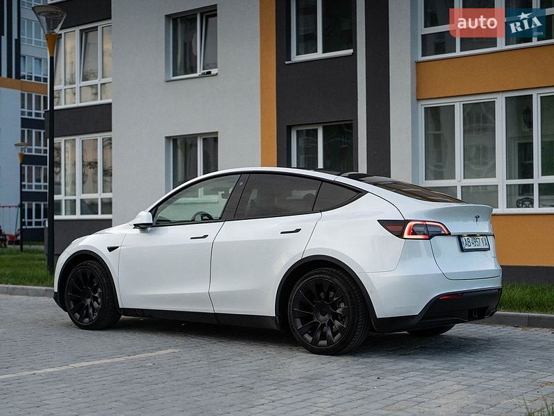 Внедорожник / Кроссовер Tesla Model Y 2021 в Виннице
