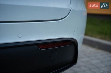 Внедорожник / Кроссовер Tesla Model Y 2021 в Виннице