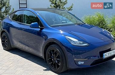 Позашляховик / Кросовер Tesla Model Y 2021 в Луцьку