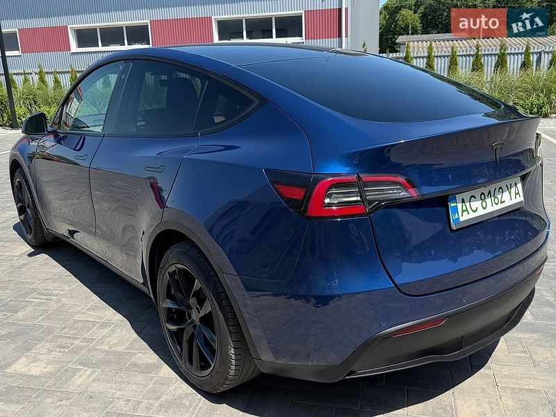 Позашляховик / Кросовер Tesla Model Y 2021 в Луцьку