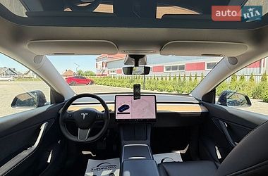 Позашляховик / Кросовер Tesla Model Y 2021 в Луцьку