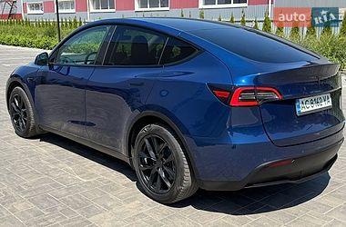 Позашляховик / Кросовер Tesla Model Y 2021 в Луцьку