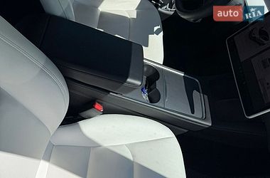 Позашляховик / Кросовер Tesla Model Y 2022 в Сумах